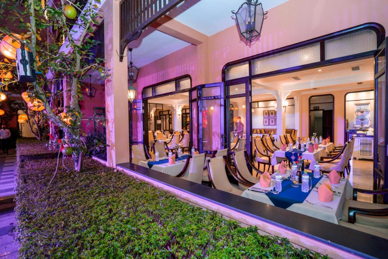 Allegro Hoi An . A Little Luxury Hotel & Spa Extérieur photo The restaurant at the hotel