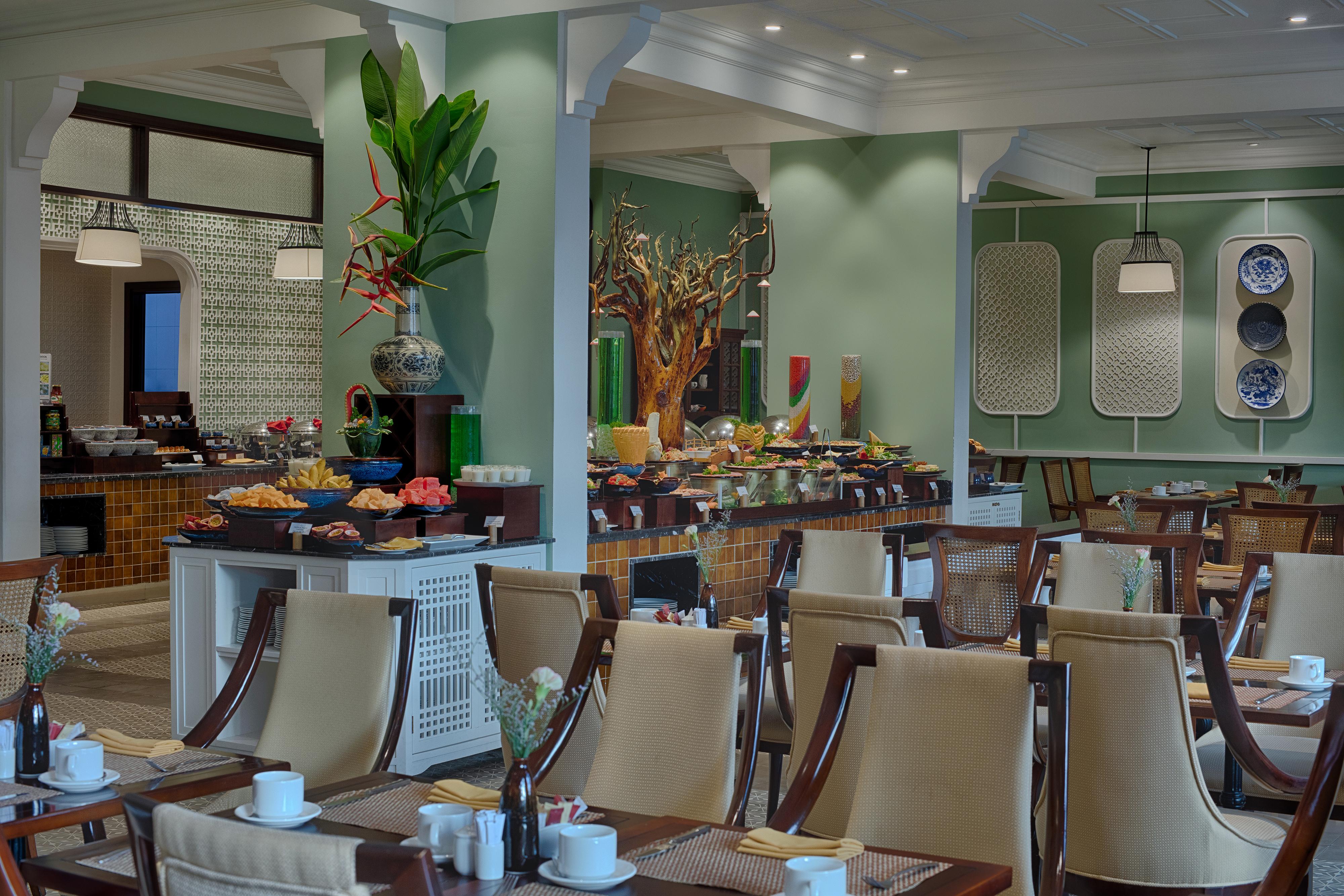 Allegro Hoi An . A Little Luxury Hotel & Spa Extérieur photo The restaurant at the hotel