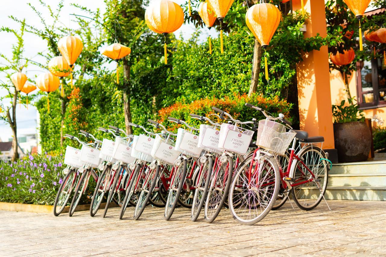 Allegro Hoi An . A Little Luxury Hotel & Spa Extérieur photo Bicycles for rent in Hoi An